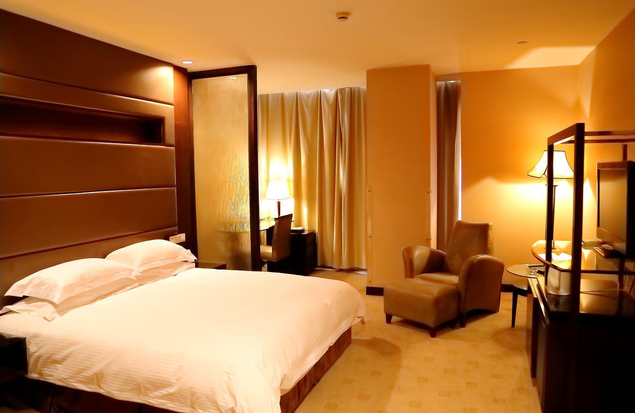 Xindu Hotel Changzhou  Bagian luar foto